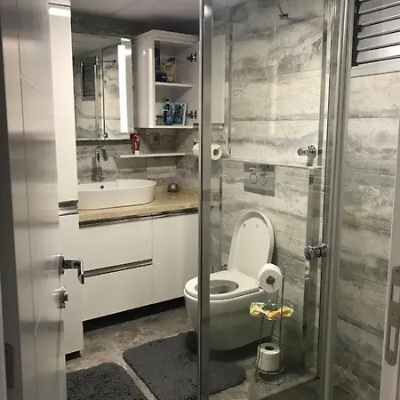 Izmir Syonte Lift Apartment * 伊兹密尔