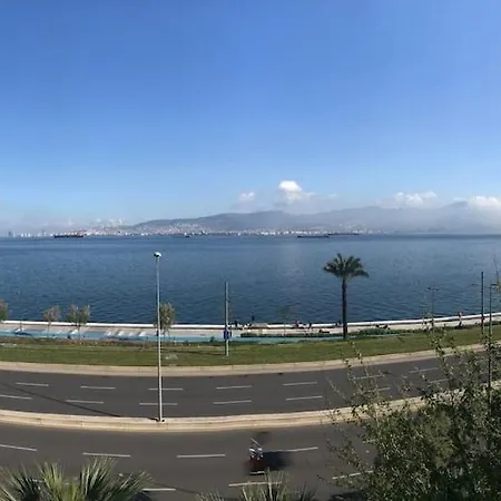 公寓 Izmir Syonte Lift Apartment